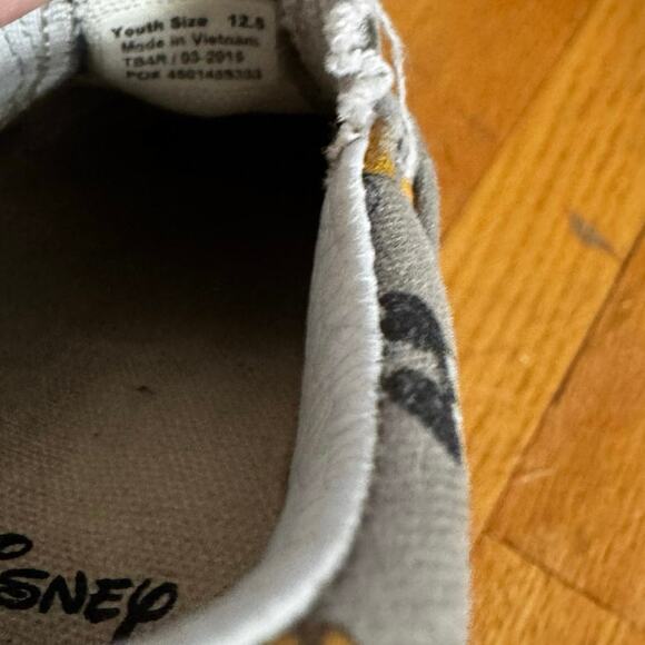 Vans x Disney Unisex Youth Mickey Mouse Slip on Sneakers Grey Size 12.5 - Picture 7 of 7